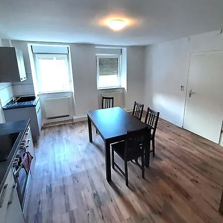 Spacious Work & Apartment