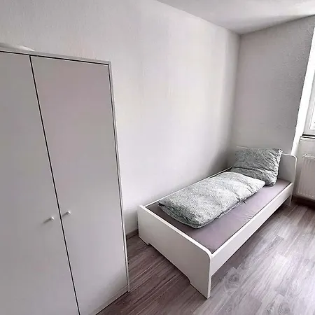 Spacious Work & Apartment Budesheim (Bitburg-Prum)