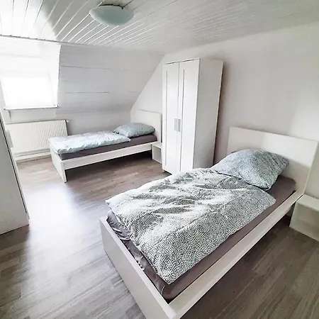 Spacious Work & Apartment *